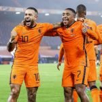 Standar Ganda Ronald Koeman ke Bergwijn dan Depay