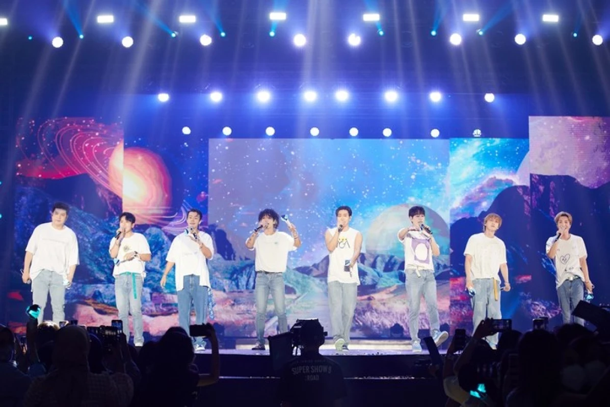 Antusias Penggemar di Konser Super Junior Super Show Spin Off: Halftime Jakarta