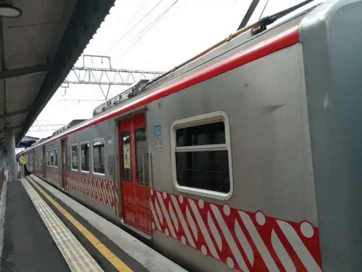 Masih Ada Waktu Menikmati Akhir Pekan, Simak Jadwal KRL Solo