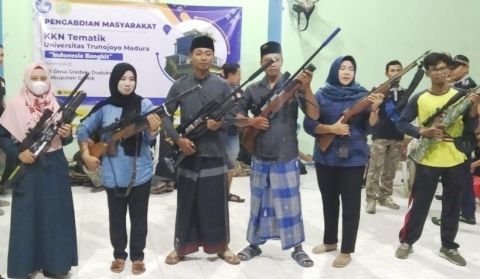 Ramai-ramai Berkunjung ke Bendungan Leuwikeris di Ciamis